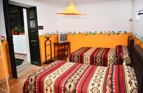 Otavalo Hostel | Hostal Riviera Sucre
