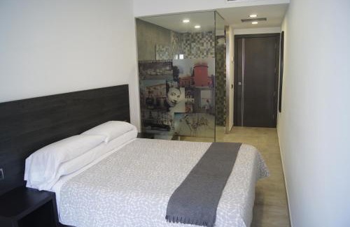 Figueres House | Hostal Sanmar