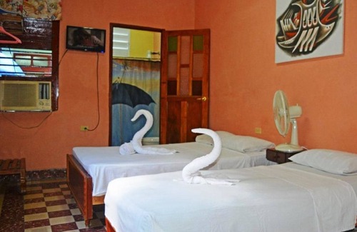 Cienfuegos House | Hostal Santa Martha