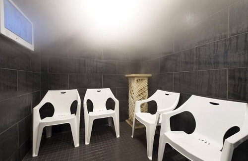Shinbashi Hostel | Hostel ∙ 8 guests