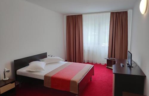 Caciulata Hostel | Hostel Caliman