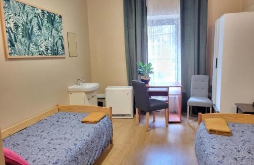 Gliwice Hostel | Hostel Gliwice Centrum PARKING