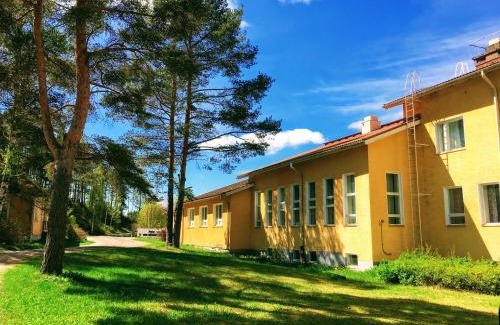 Pulsa Hostel | Hostel Vanha Koulu