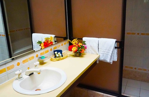 Tabacundo Hotel | Hosteria Hacienda San Luis