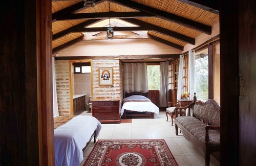 Tabacundo Hotel | Hosteria Hacienda San Luis