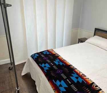 Moorhead Apartment | Hot Tub 5 beds