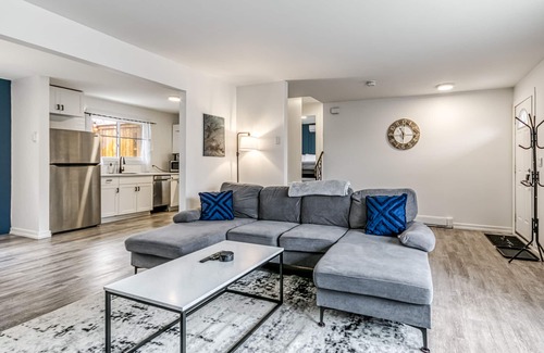 Sudbury House | Hot Tub Delight, King Beds & Unforgettable Moments