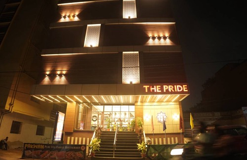 Jamshedpur Hotel | Hotel ∙ 8 guests