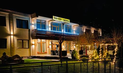 Sostogyogyfurdo Hotel | Hotel Írisz