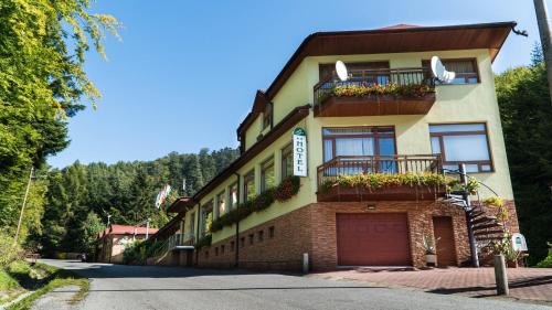 Drienica Hotel | Hotel Šomka