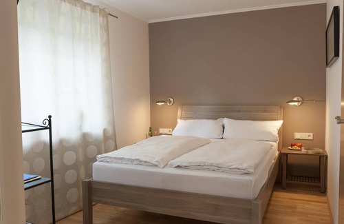 Bosen Hotel | Hotel ∙ 1 bedroom ∙ 2 guests