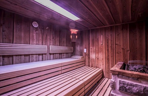 Kirchberg in Tirol Hotel | Hotel ∙ 2 guests
