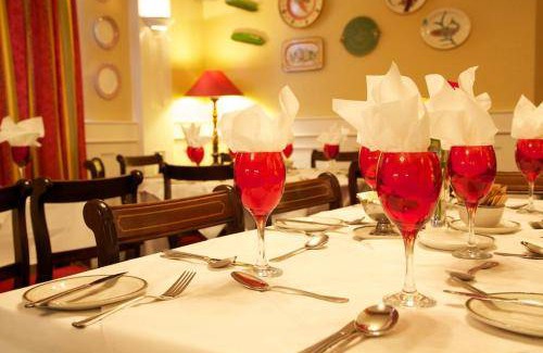 Castlerea Hotel | Hotel ∙ 3 guests