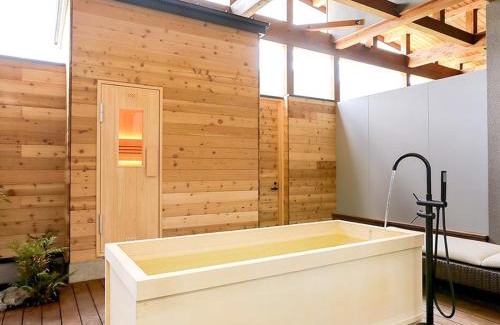 Katsuyama Hotel | Hotel 4CROWNS- PREMIEREプラチナプラン