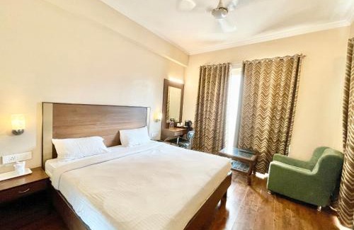 Puri Hotel | Hotel A ONE pride ! Puri fully-air-conditioned-hotel near-sea-beach-&-temple with-lift-and-parking-facility restaurant-availability - 3