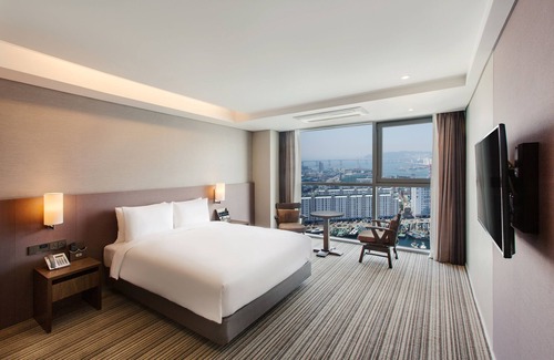 Yeongdo Hotel | Hotel Adela