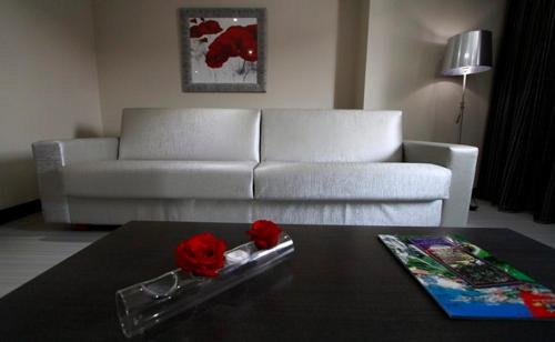 Hoznayo Hotel | Hotel Adelma
