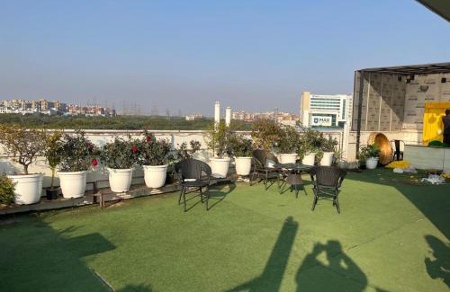 South West Hotel | Hotel Aerostar Gold - Opposite Max Healthcare