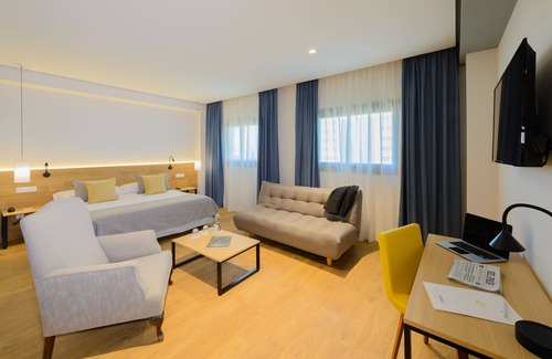 Torrejon de Ardoz Hotel | Hotel Aida