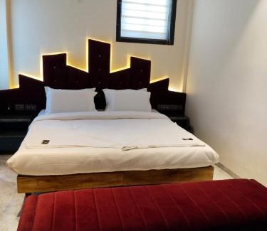 Periamet Hotel | Hotel AK International - Chennai