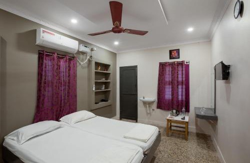 Dindigul Hotel | Hotel AKMG