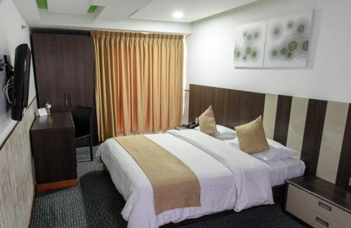 Santa Teresa Hotel | Hotel Alex Caracas