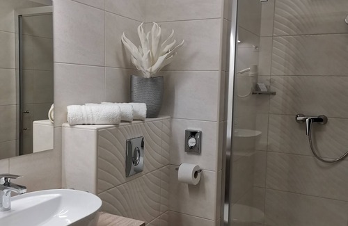 Gyor Hotel | Hotel Alfa