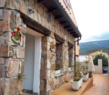 Navaluenga Hotel | Hotel Alma Rosa