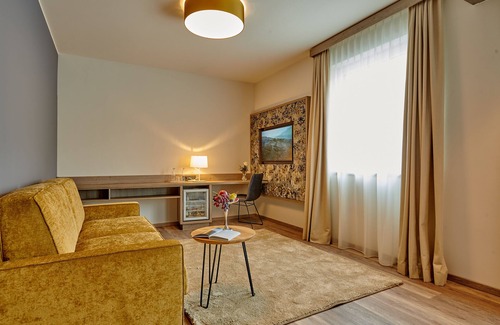 Neutraubling Hotel | Hotel am See