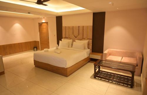 Patia Resort | Hotel Ananta Sayana