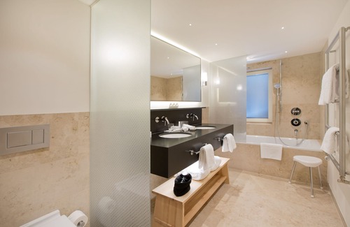 Lech am Arlberg Hotel | Hotel Angela