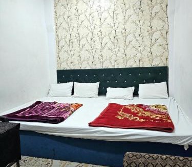 Ujjain Hotel | Hotel Anirudh Palace