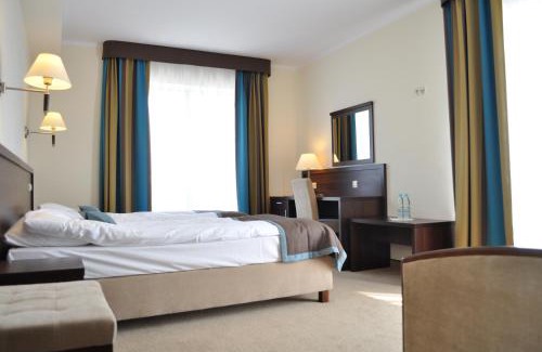Ciechanow Hotel | Hotel Atena Wedding, Business & Spa