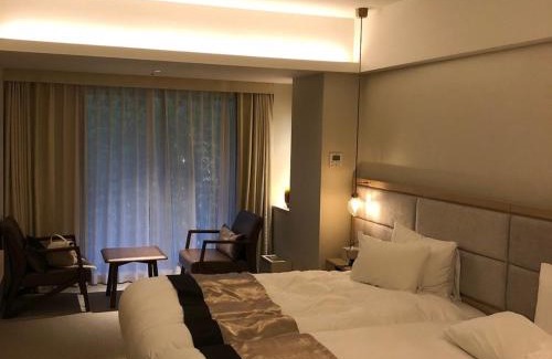 South West Hotel | Hotel Atlantiis Suites Near IGI Airport