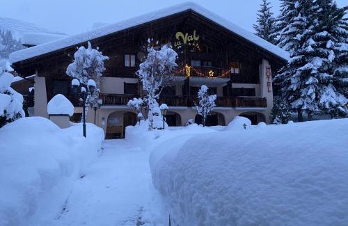 Tujetsch Hotel | Hotel B&B Casa La Val
