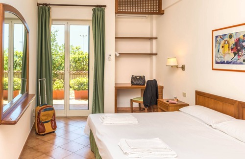 Civitavecchia Hotel | Hotel Baia Del Sole