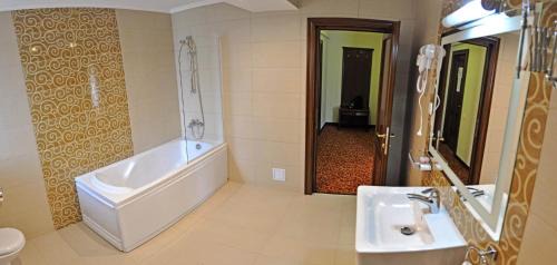 Suceava Hotel | Hotel Balada