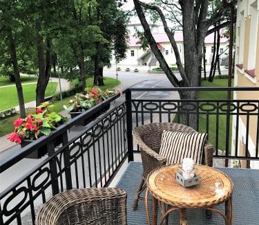 Aluksne Hotel | Hotel Benevilla