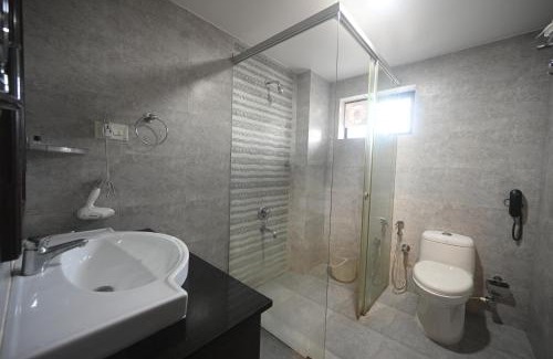 Chengannur Hotel | Hotel Bhagavath Gardens