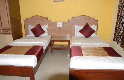 Hyderabad House | Hotel Bhavani Lodge