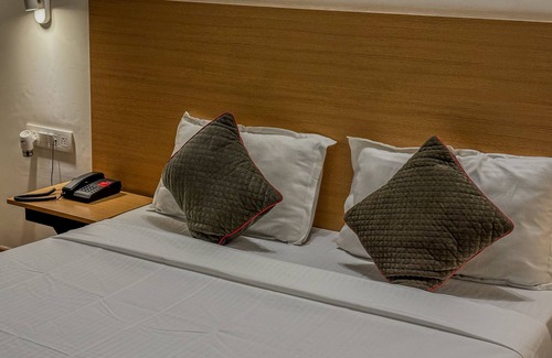 Sector 14 Hotel | Hotel Bizzotel