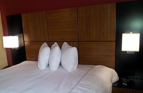 East New York Hotel | Hotel Bliss