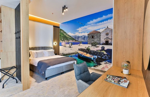 Radanovici Hotel | Hotel Boka