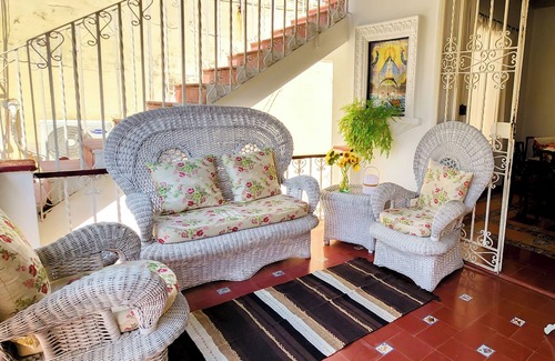 Plaza de la Revolucion Hotel | Hotel Boutique Balear