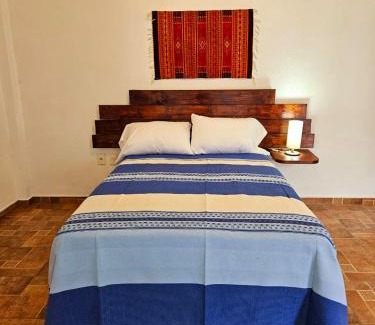 Tlayacapan Hotel | Hotel Boutique La Renacuaja