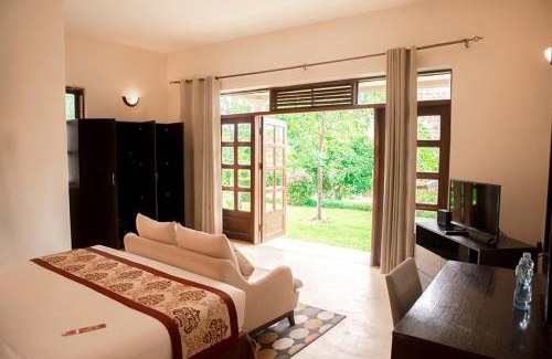Buhaguzi Hotel | Hotel Brovad