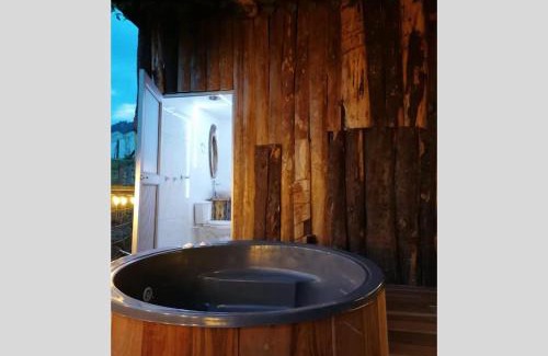 Gallinazo Cabin | Hotel Cabañas y Chalets lujosos Mágica Luna Manizales