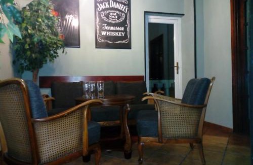 Pisek Hotel | Hotel Cade