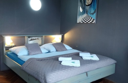 Pisek Hotel | Hotel Cade
