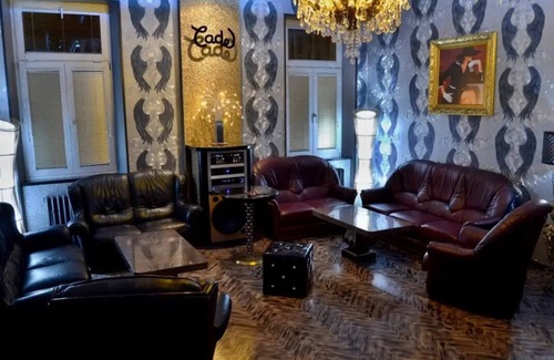 Pisek Hotel | Hotel Cade